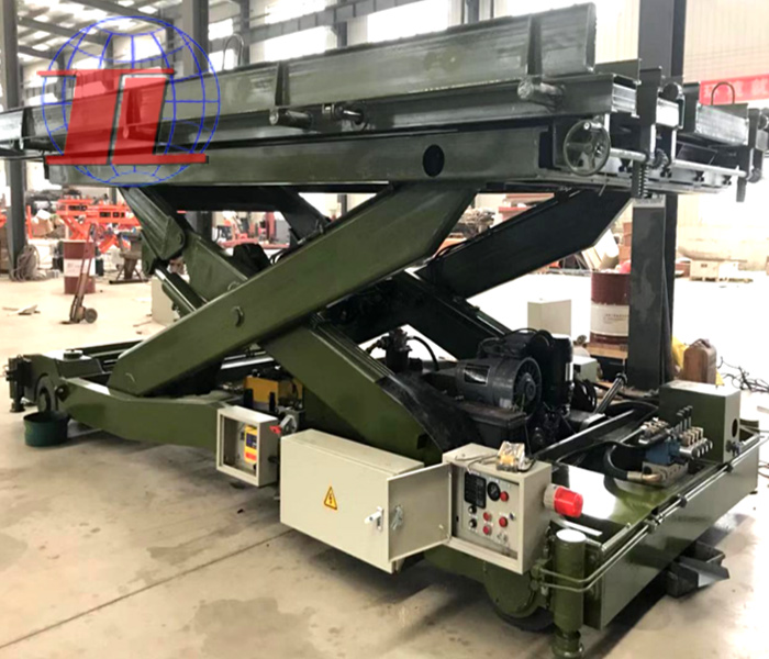 莱芜部队用多功能车