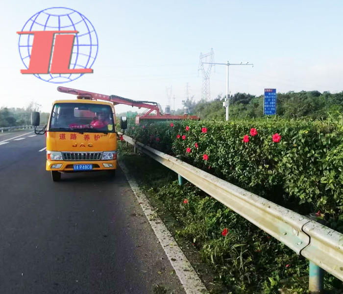 莱芜绿化修剪车